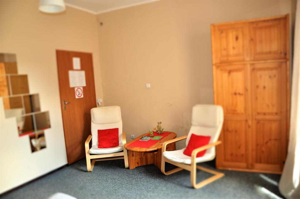 Awangarda Hostel *